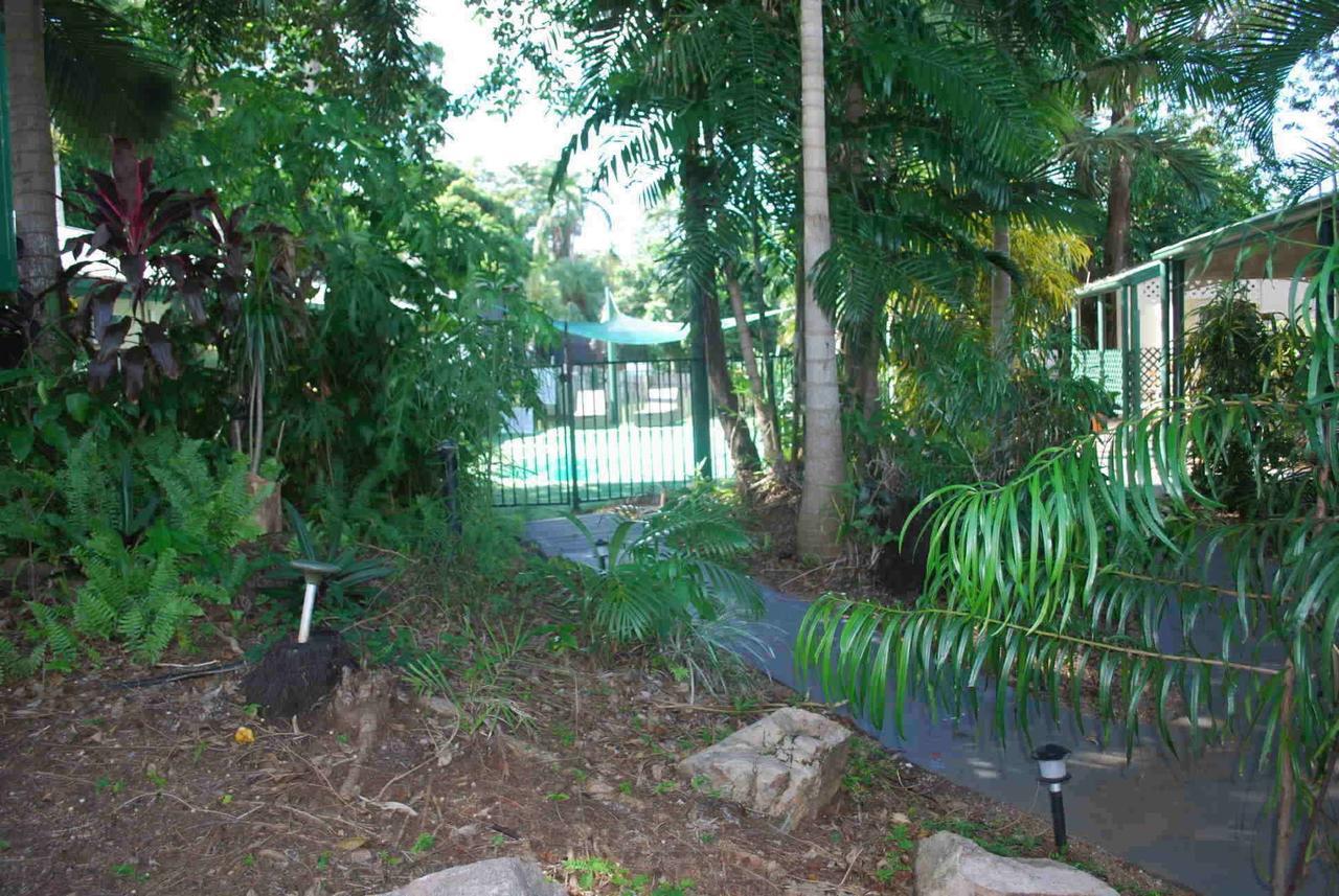מישן ביץ' Rainforest Motel מראה חיצוני תמונה