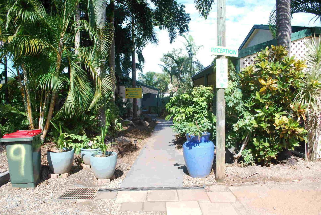 מישן ביץ' Rainforest Motel מראה חיצוני תמונה