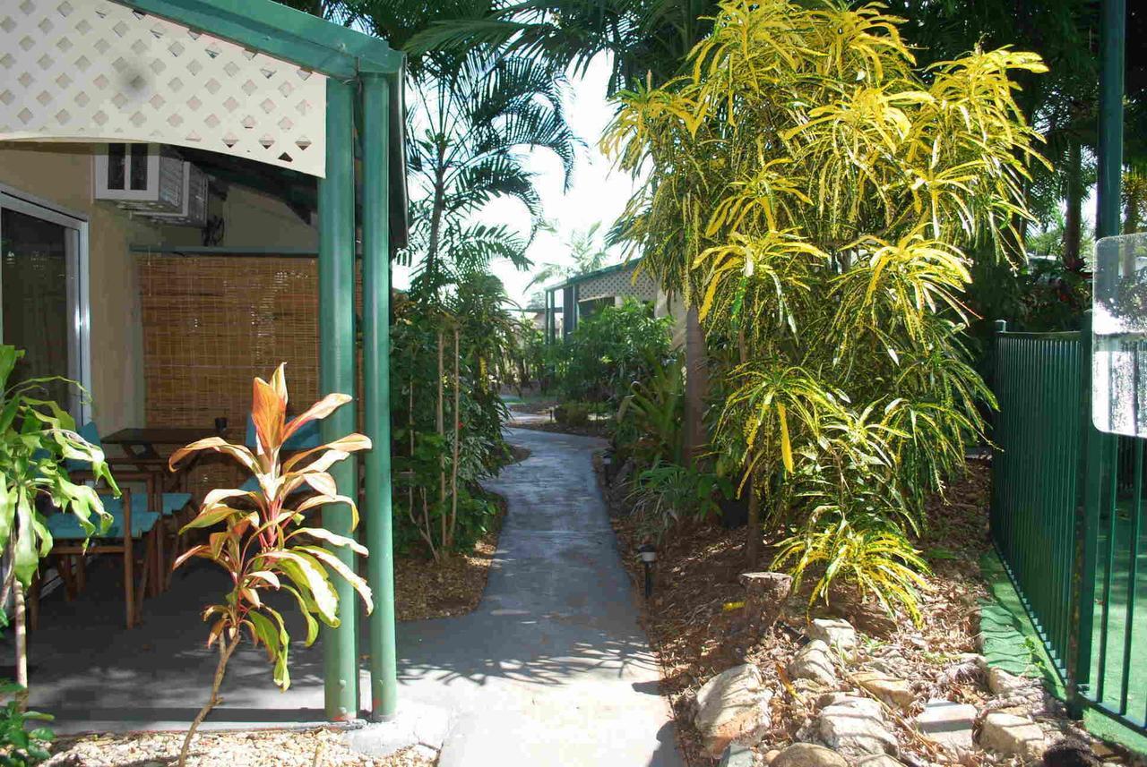 מישן ביץ' Rainforest Motel מראה חיצוני תמונה